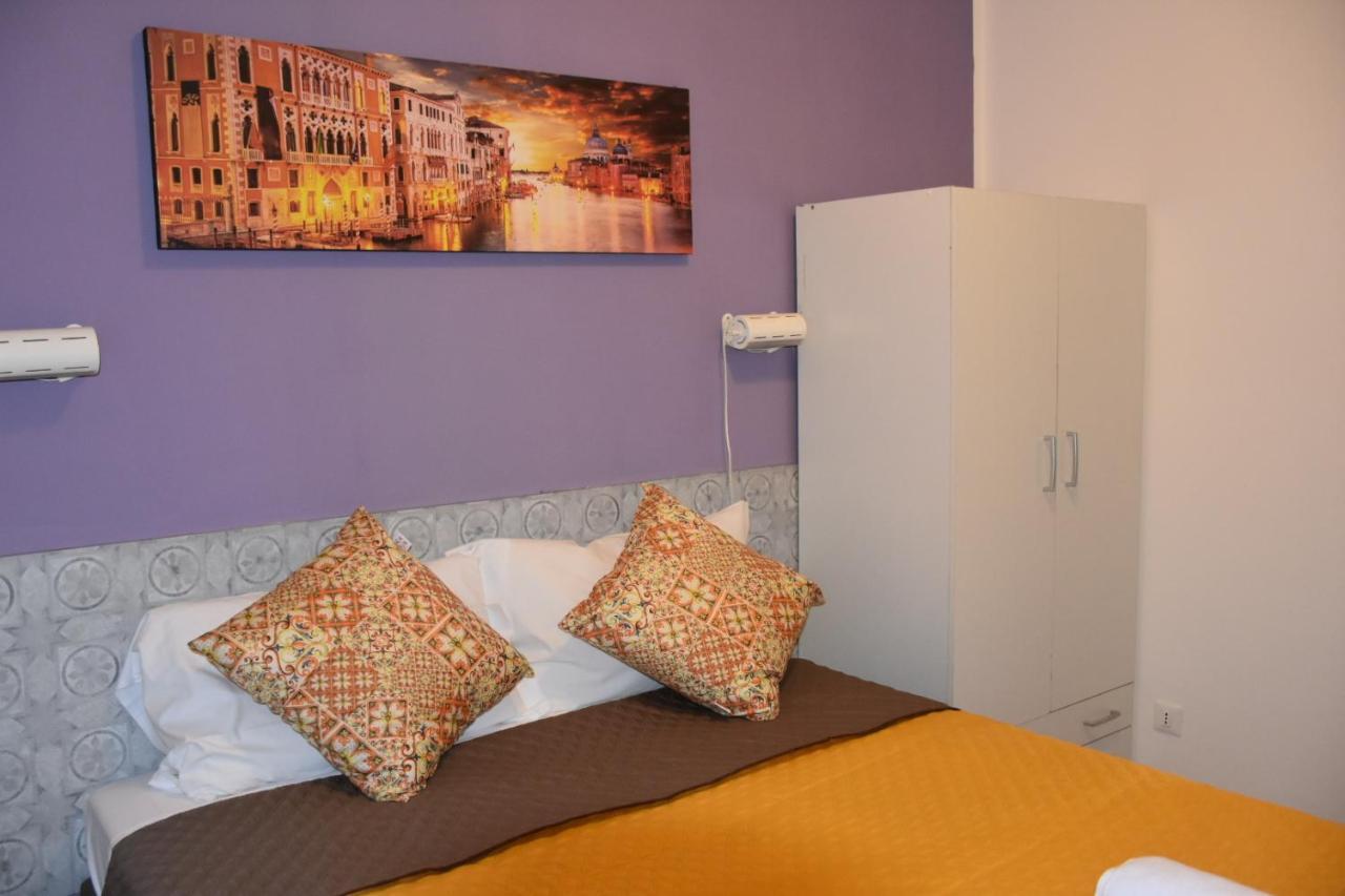 Venice Couette-café